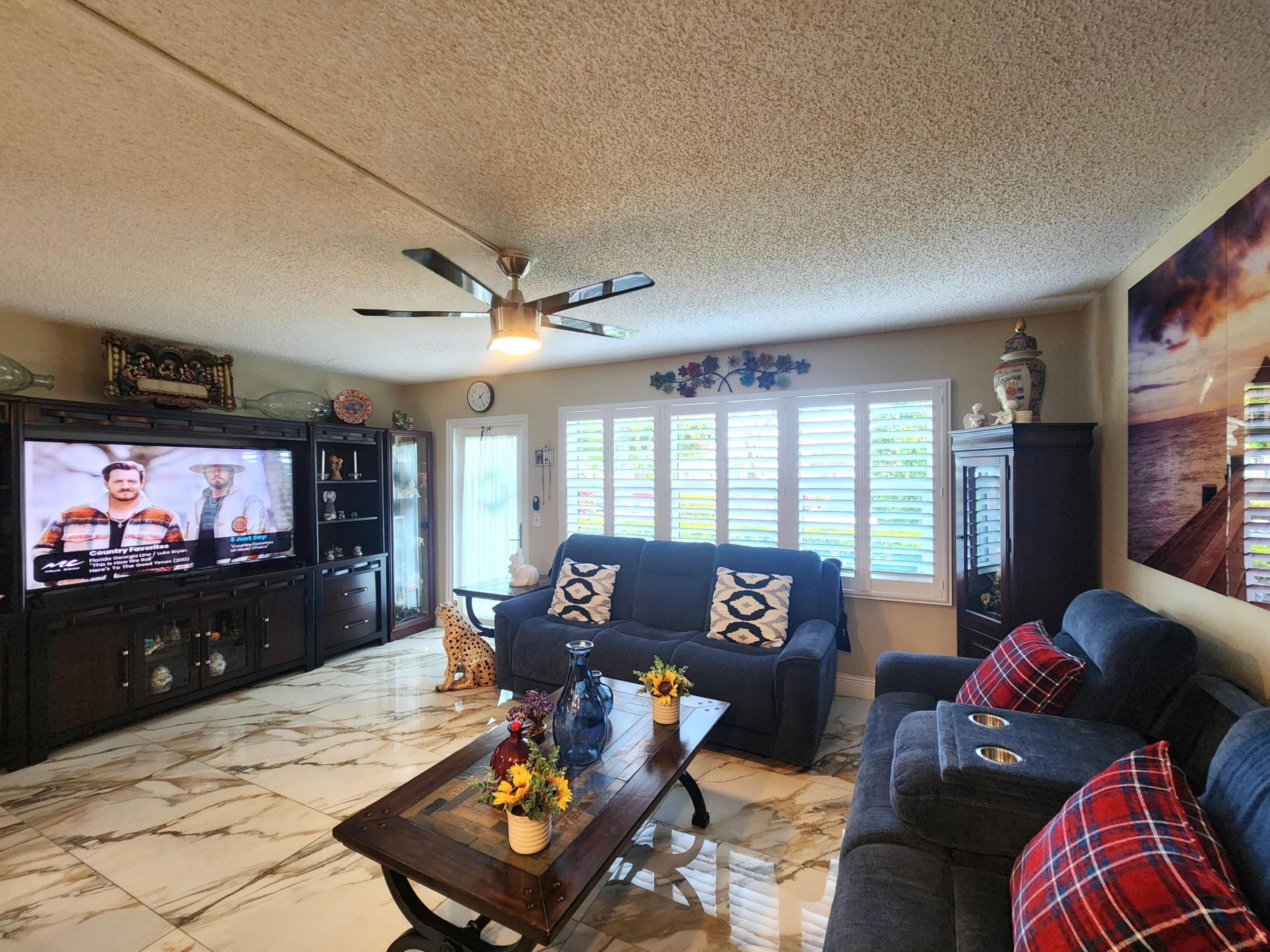 ELLESMERE A CONDO - Residential