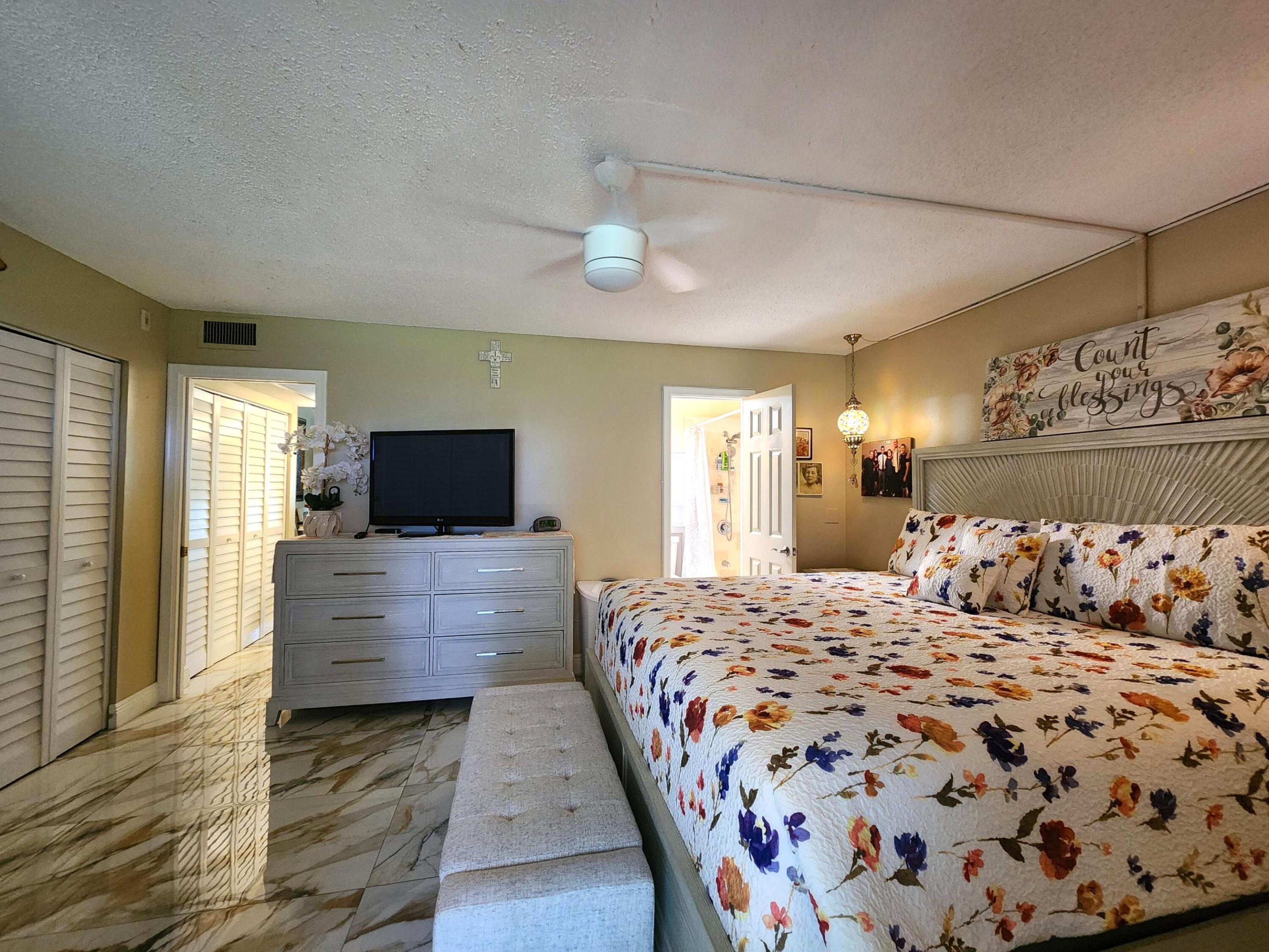 ELLESMERE A CONDO - Residential