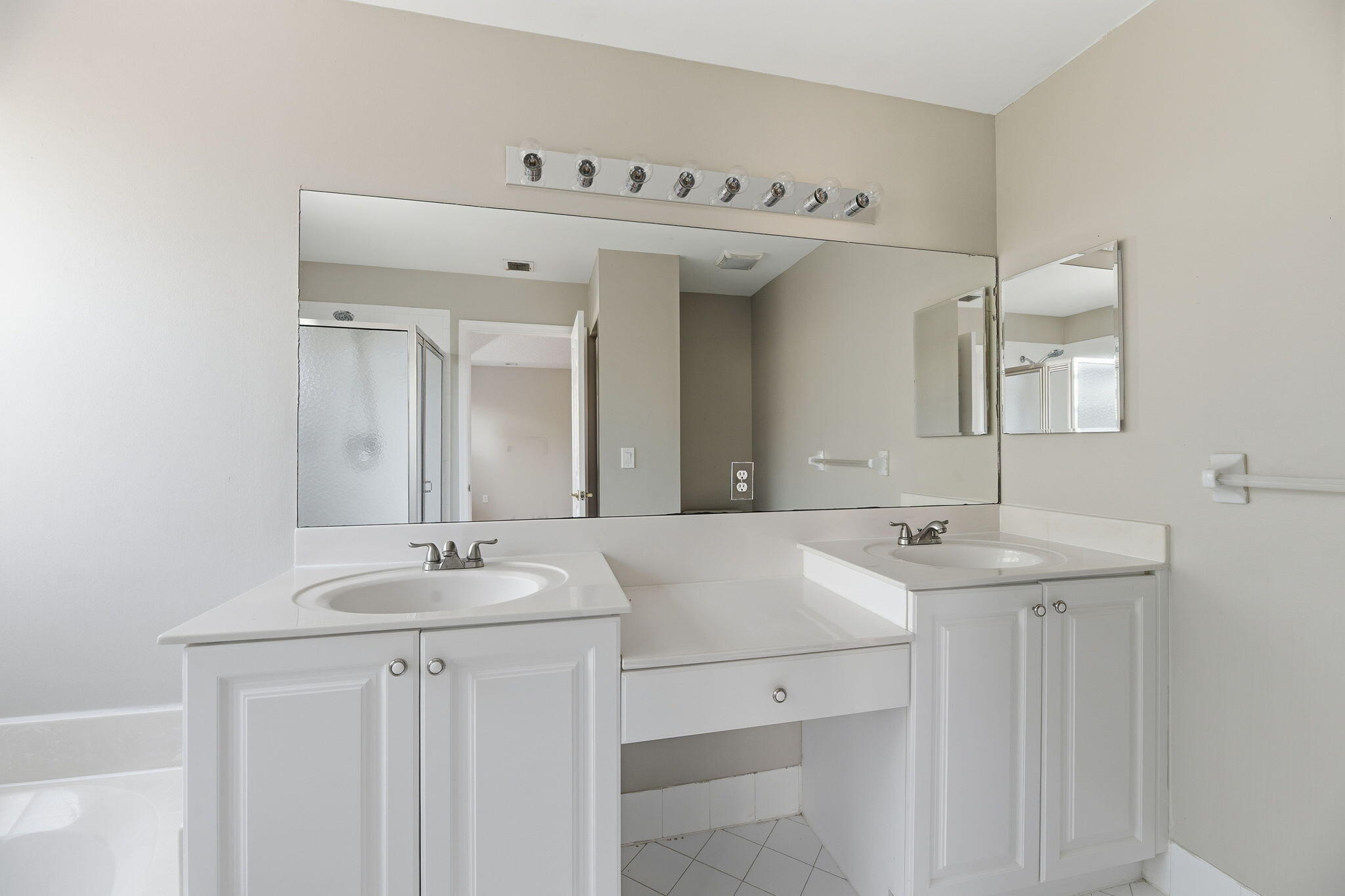 SMITH DAIRY WEST 4 - Residential