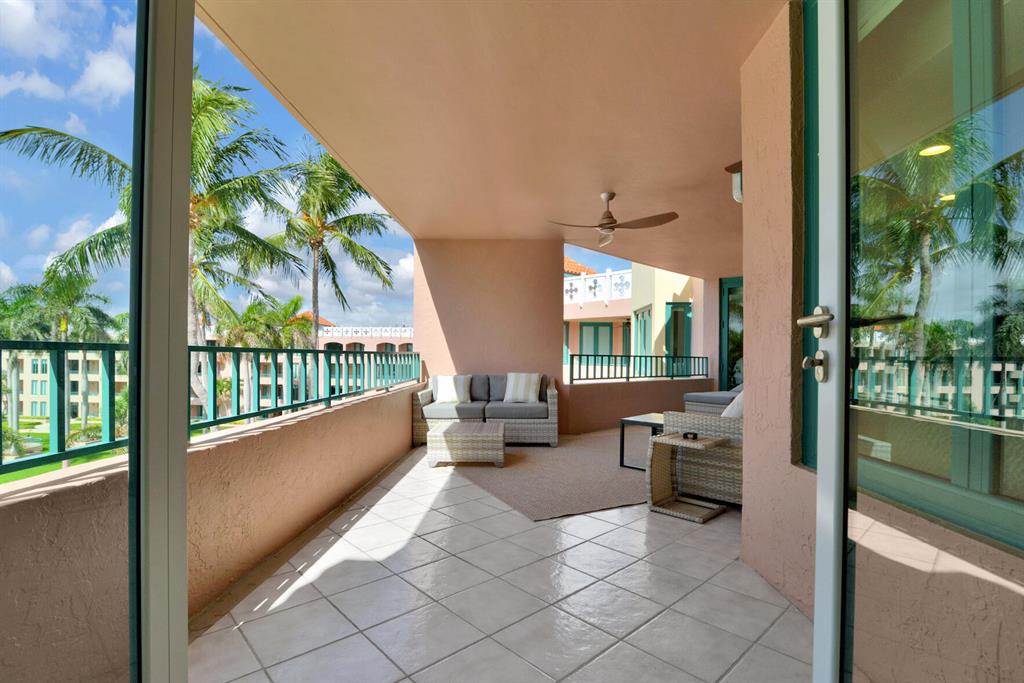 MIZNER COURT CONDO - Residential Lease