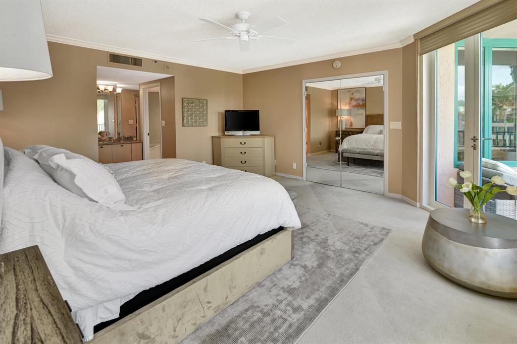 MIZNER COURT CONDO - Residential Lease