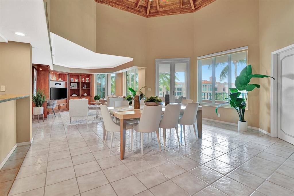 MIZNER COURT CONDO - Residential Lease