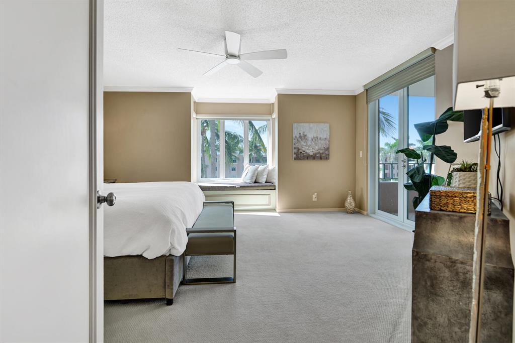 MIZNER COURT CONDO - Residential Lease