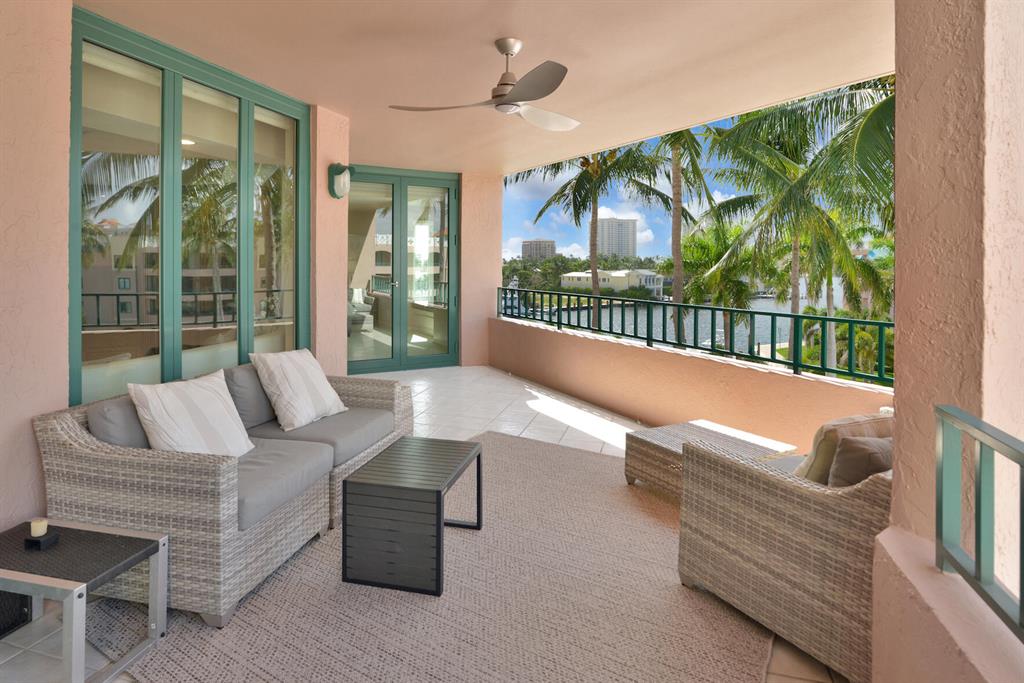 MIZNER COURT CONDO - Residential Lease