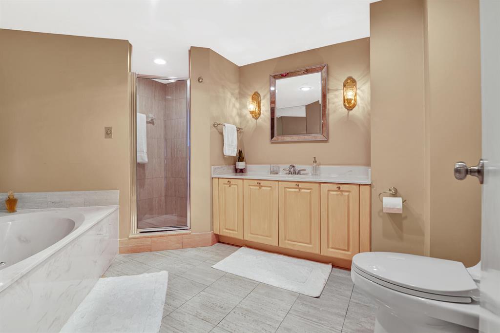 MIZNER COURT CONDO - Residential Lease