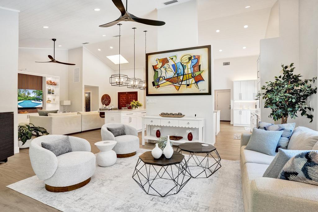 BOCA TIERRA 1ST SEC - Residential