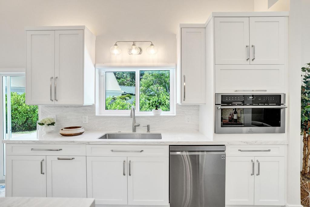 BOCA TIERRA 1ST SEC - Residential