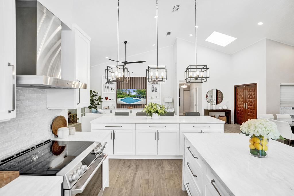 BOCA TIERRA 1ST SEC - Residential