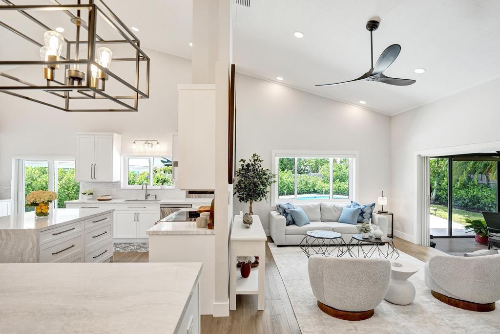 BOCA TIERRA 1ST SEC - Residential