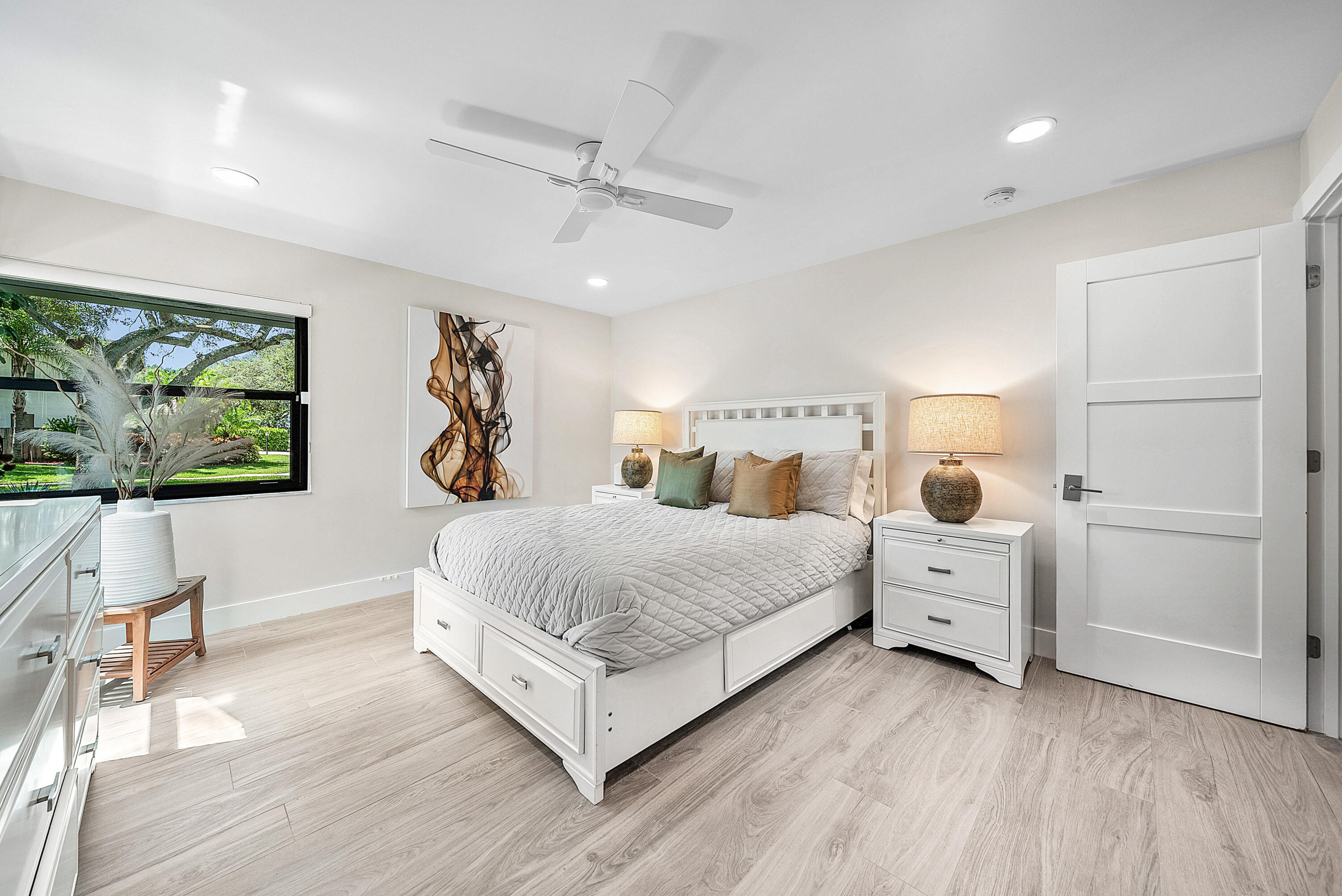 BOCA TIERRA 1ST SEC - Residential