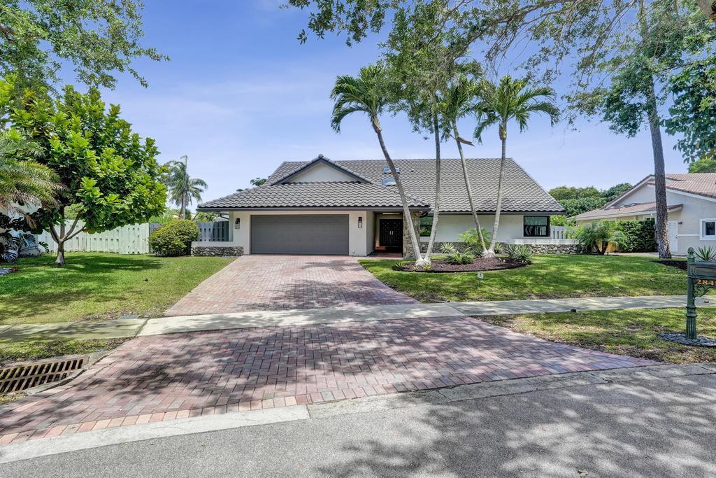 BOCA TIERRA 1ST SEC - Residential
