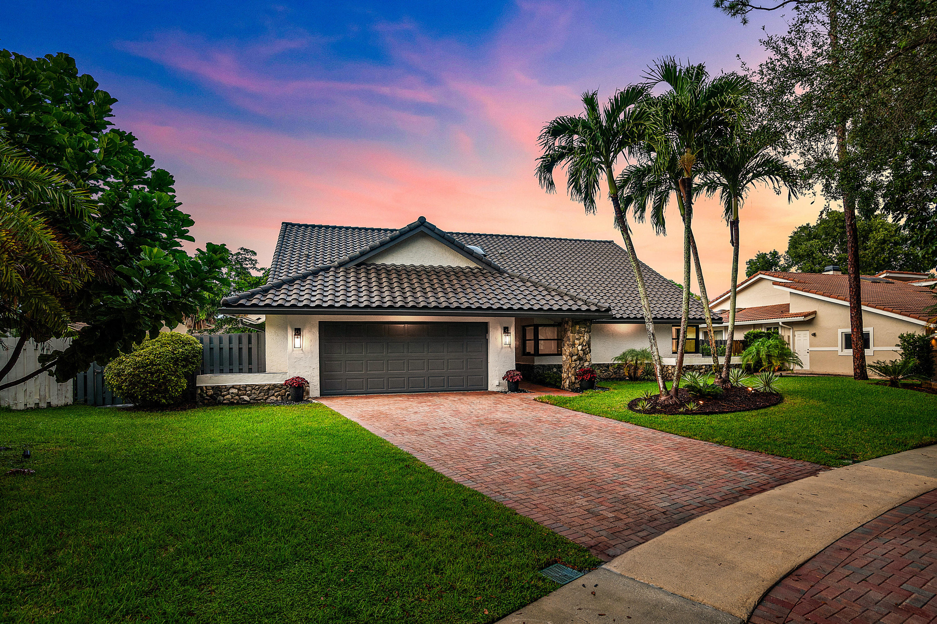 BOCA TIERRA 1ST SEC - Residential