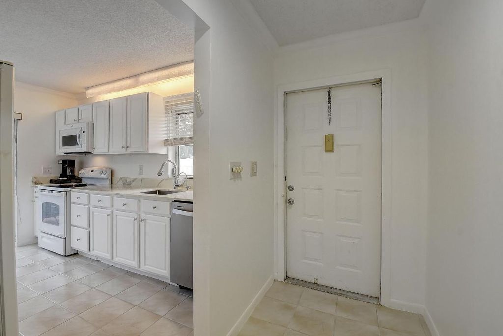 Photo of 8733 Windrow Way #B, Boca Raton, FL 33496 (MLS # R11119502)