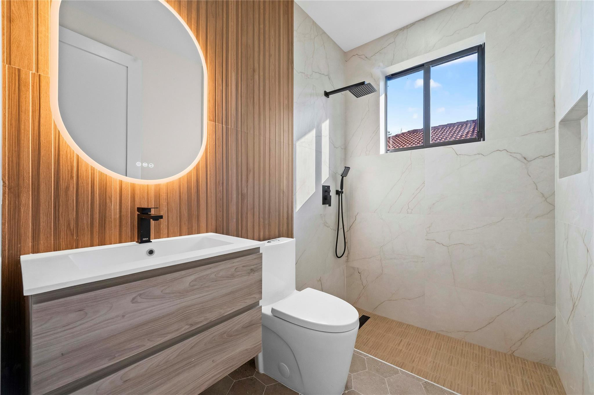 COCONUT CREEK 11TH SEC - Residential Lease