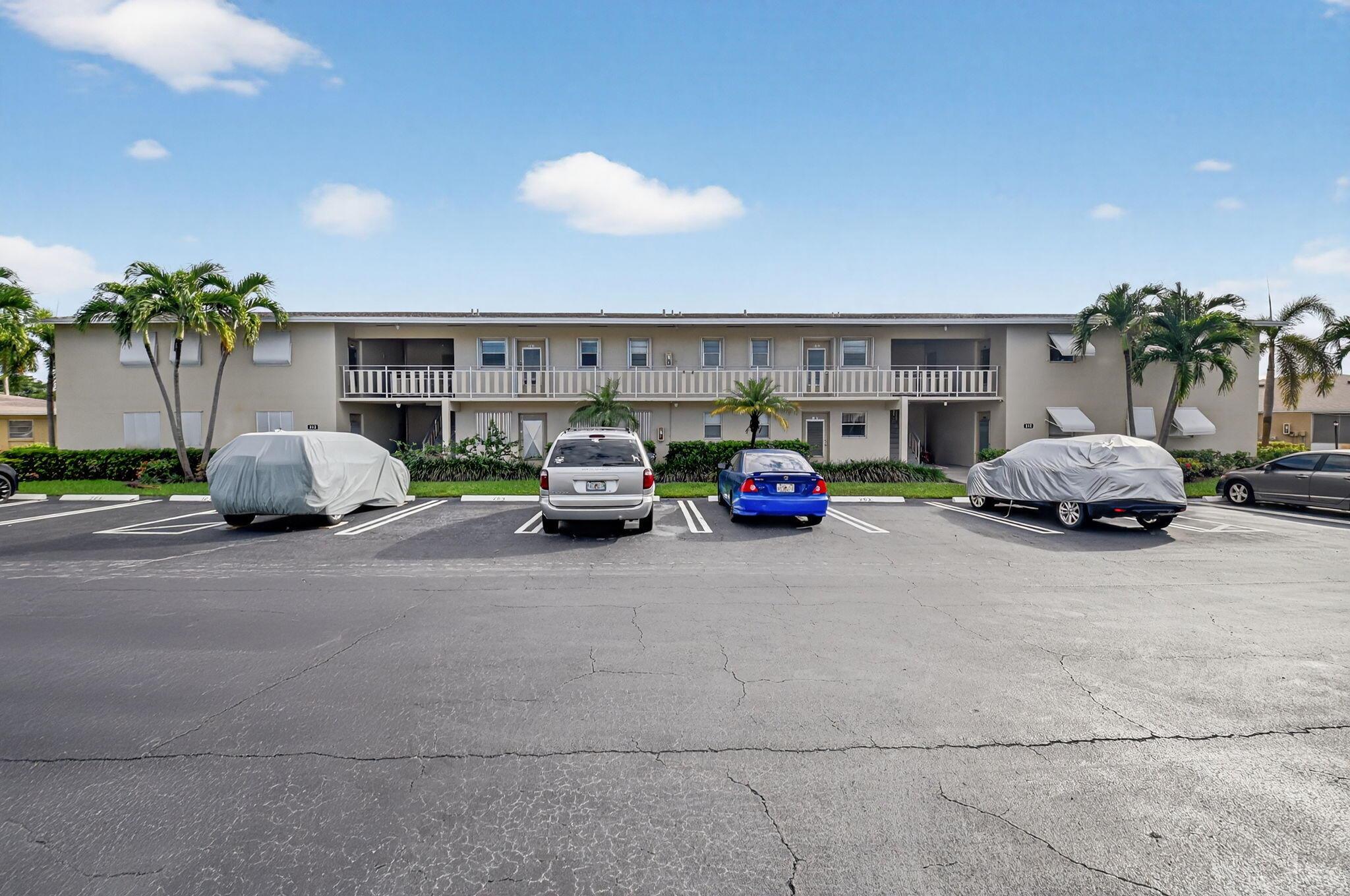 FOUR SEA SUNS CONDO - Residential