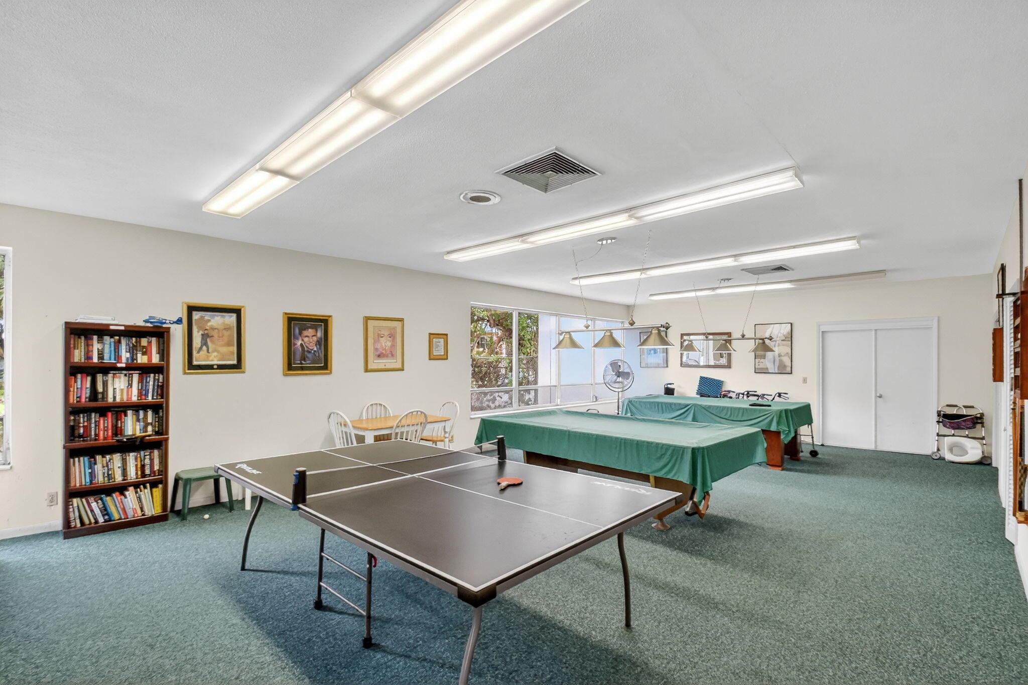 FOUR SEA SUNS CONDO - Residential