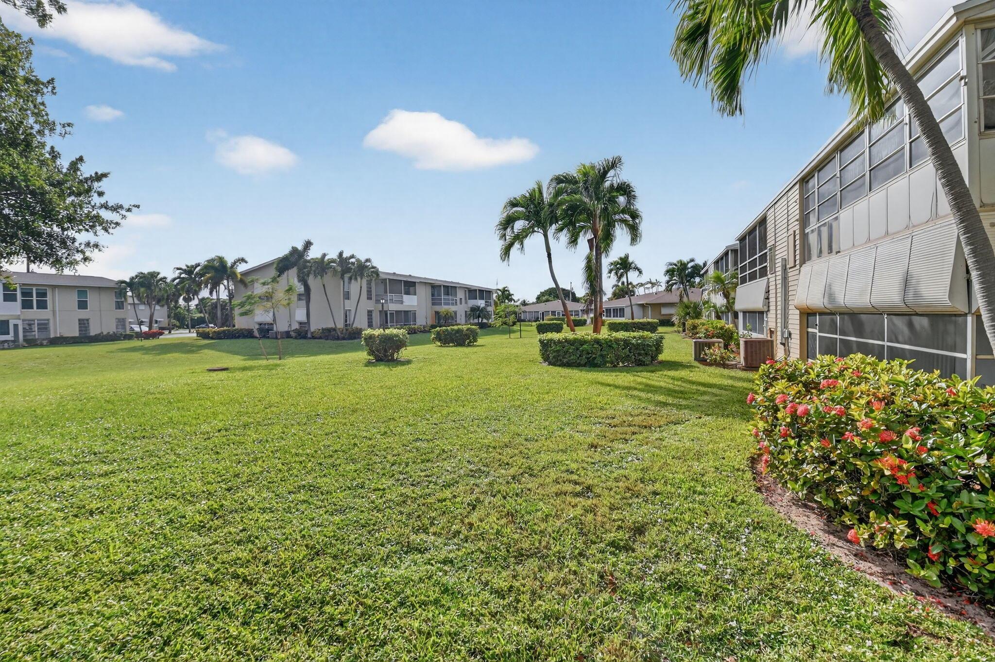 FOUR SEA SUNS CONDO - Residential