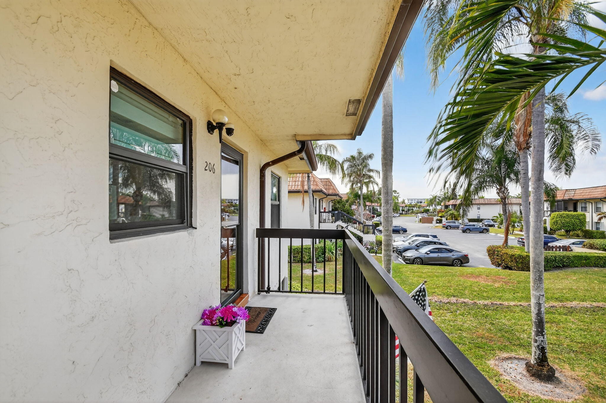 LUCERNE LAKES GOLF COLONY CONDOS 1 THRU 12 AND 14 - Residential