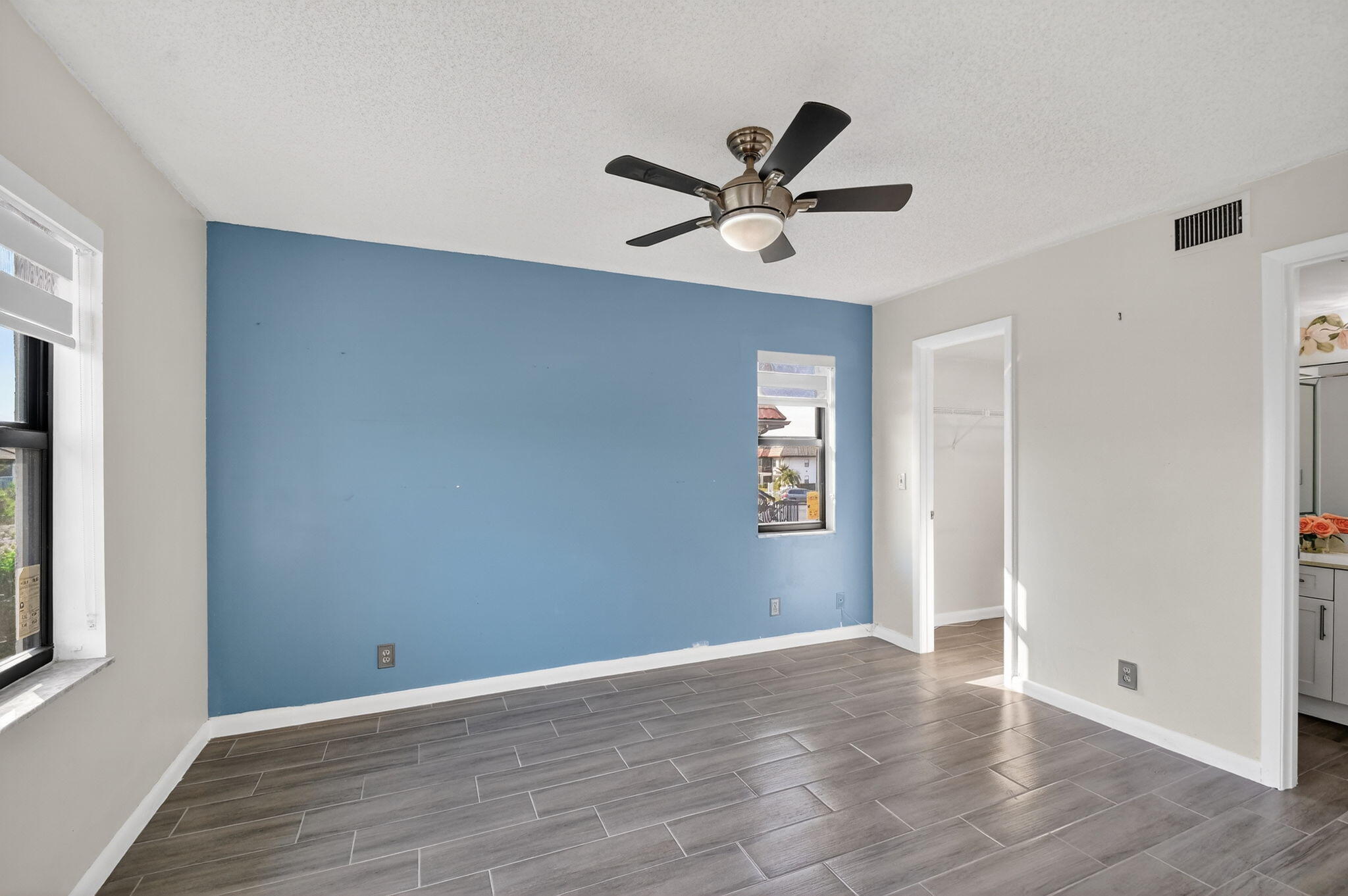 LUCERNE LAKES GOLF COLONY CONDOS 1 THRU 12 AND 14 - Residential