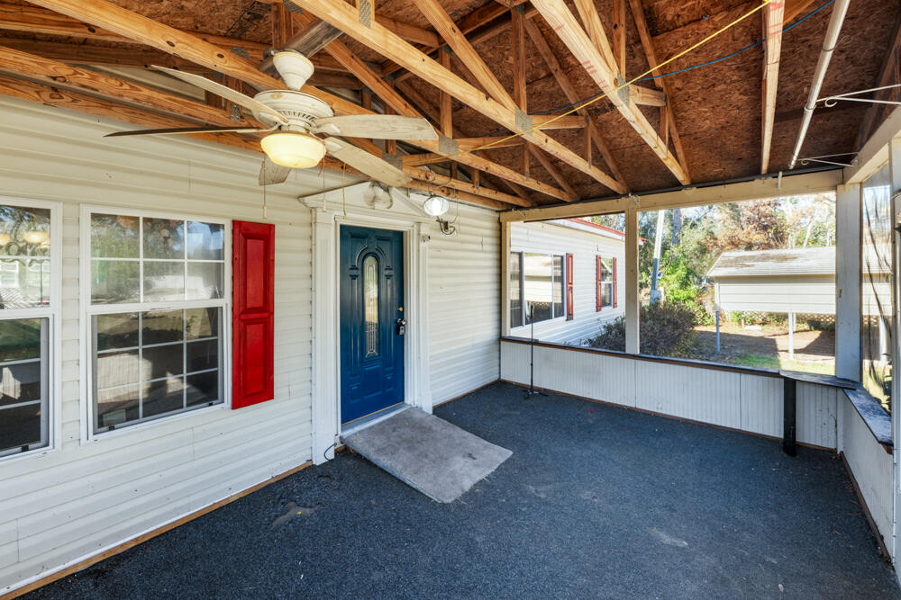 5710 E Us Highway 90