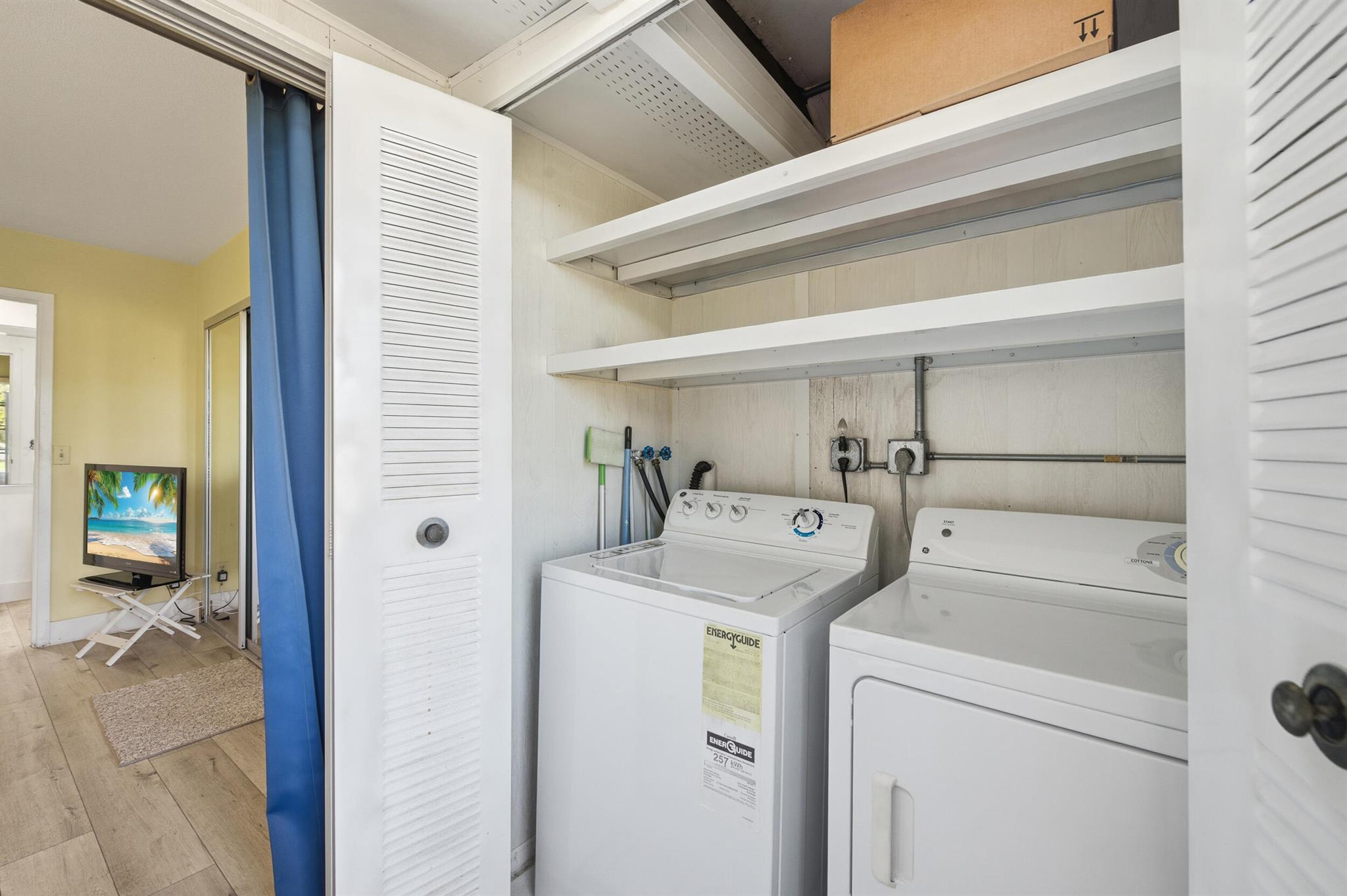 KINGS POINT TUSCANY CONDO - Residential