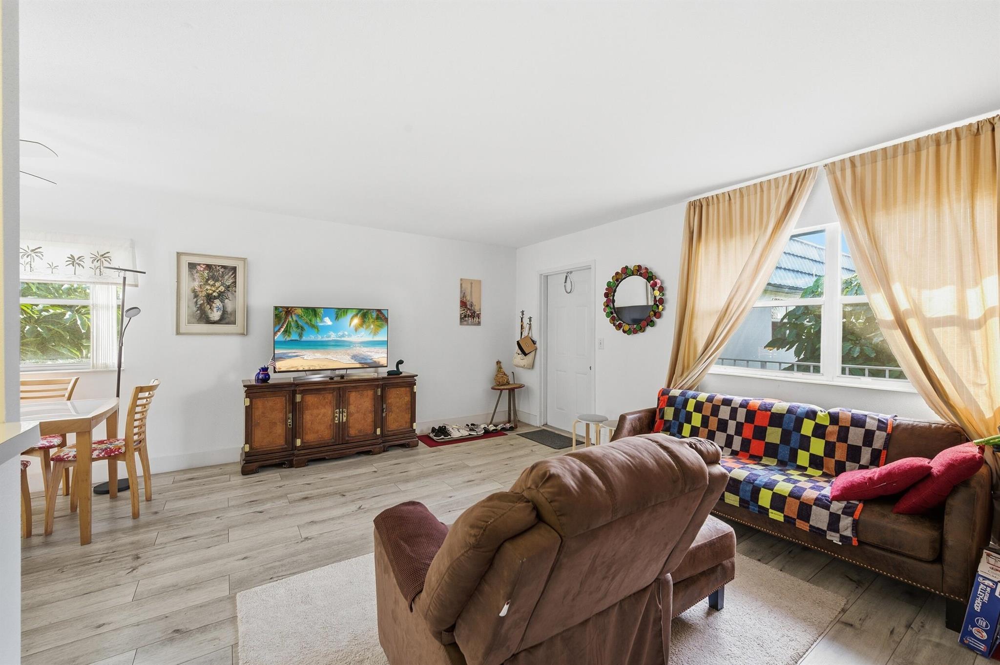 KINGS POINT TUSCANY CONDO - Residential