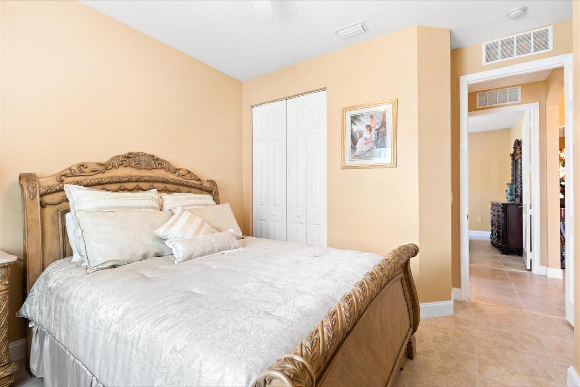 LAKEFOREST AT ST LUCIE WEST PHASE VII - Residential