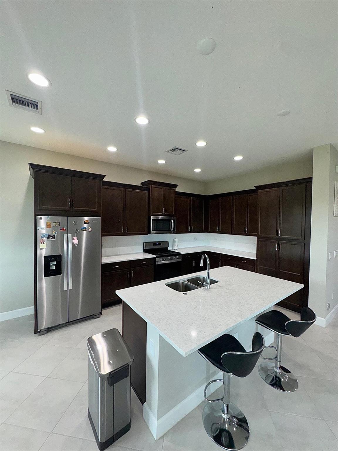 5530 Macoon Way