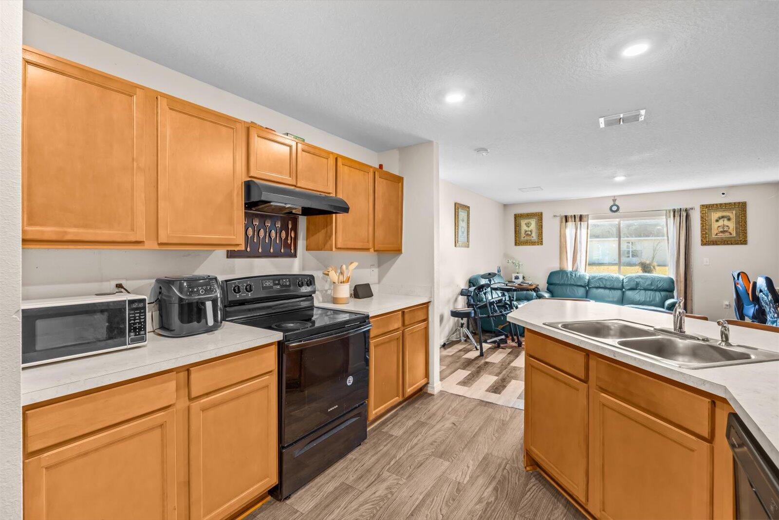 PORT ST LUCIE SECTION 25 - Residential