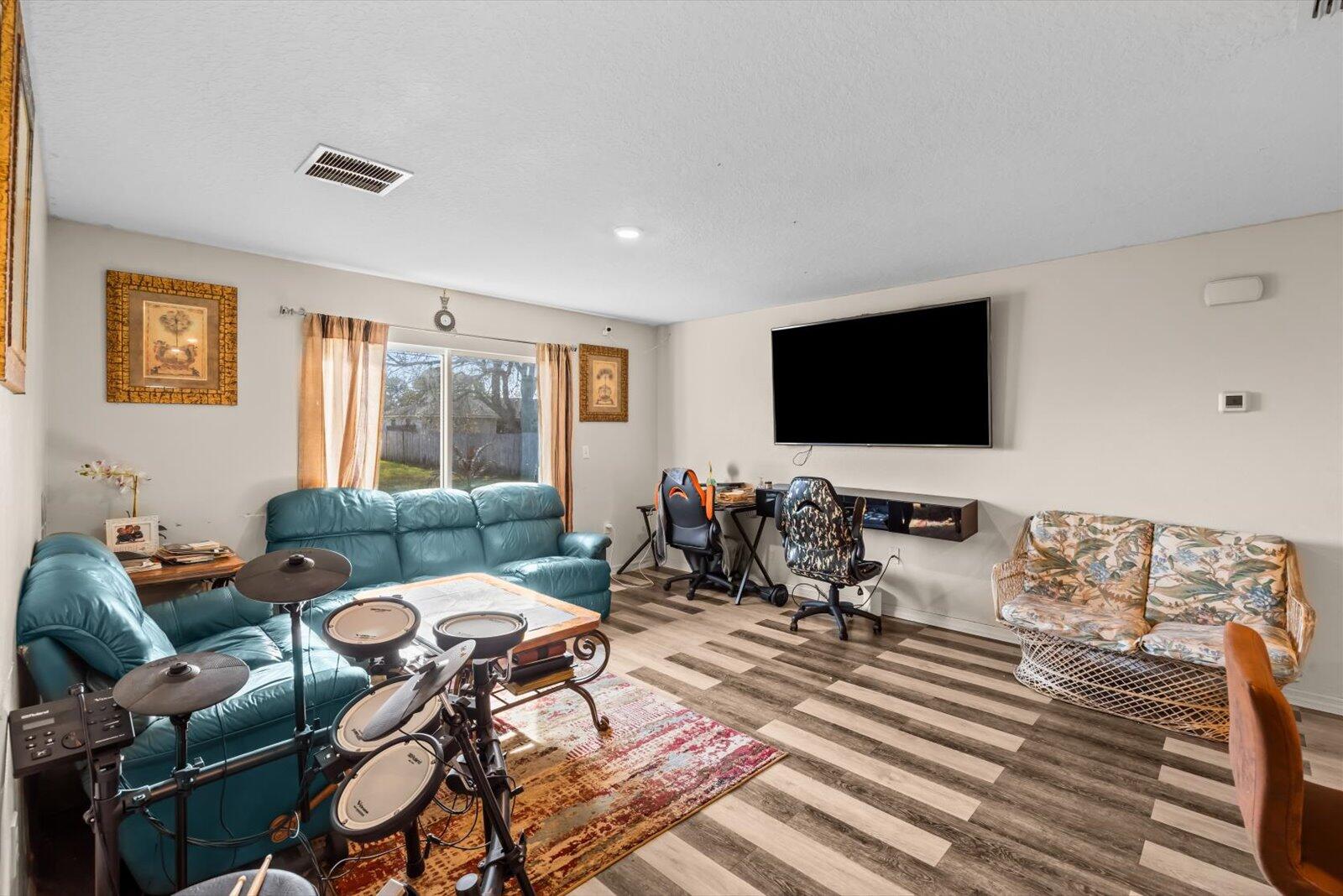 PORT ST LUCIE SECTION 25 - Residential