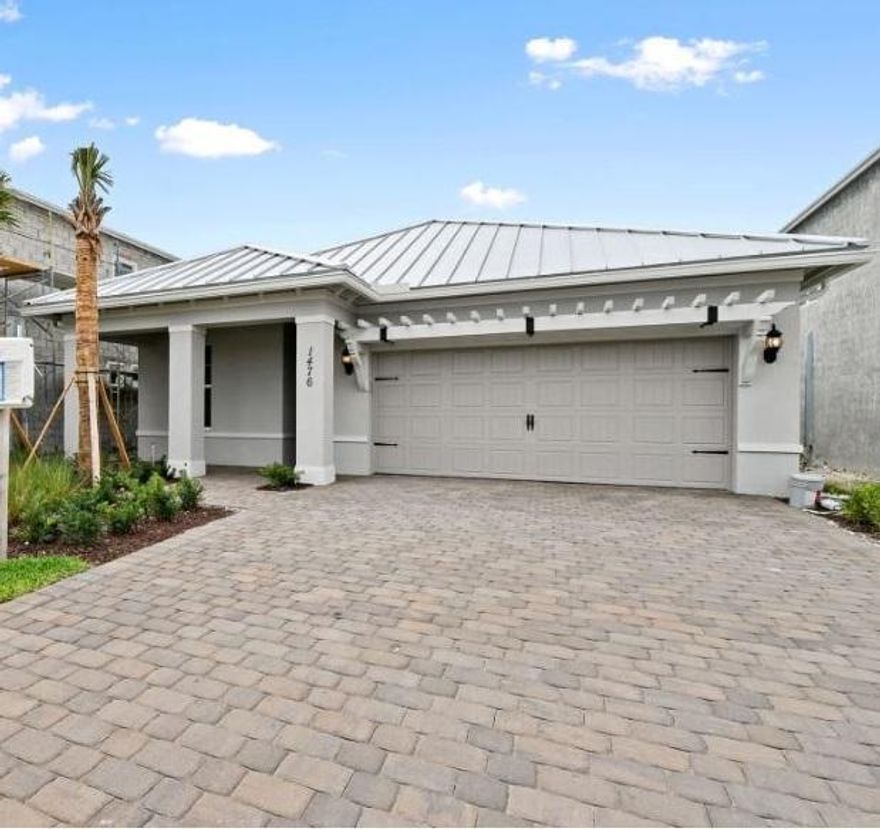 Parkview at Hillcrest, Pulte Homes' flagship Broward County community.
The one-story Orleans plan features an open-concept living design with the kitchen open to the café and gathering room.This Orleans home is available for quick move-in. This single family home features impact glass throughout, igloo white countertops in the kitchen, minuet countertops in bathrooms, and more!