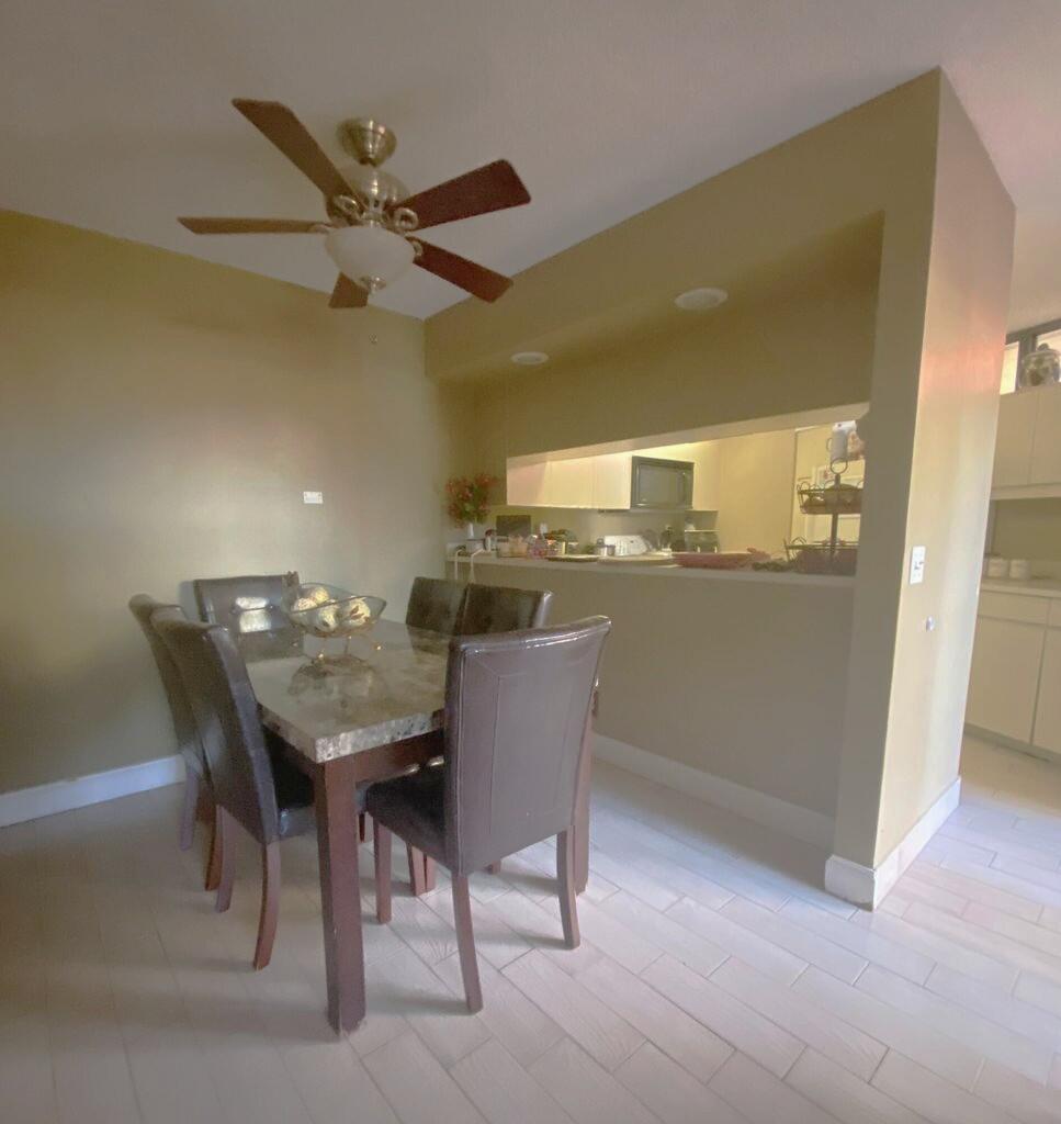 SOMERSET - Residential Lease