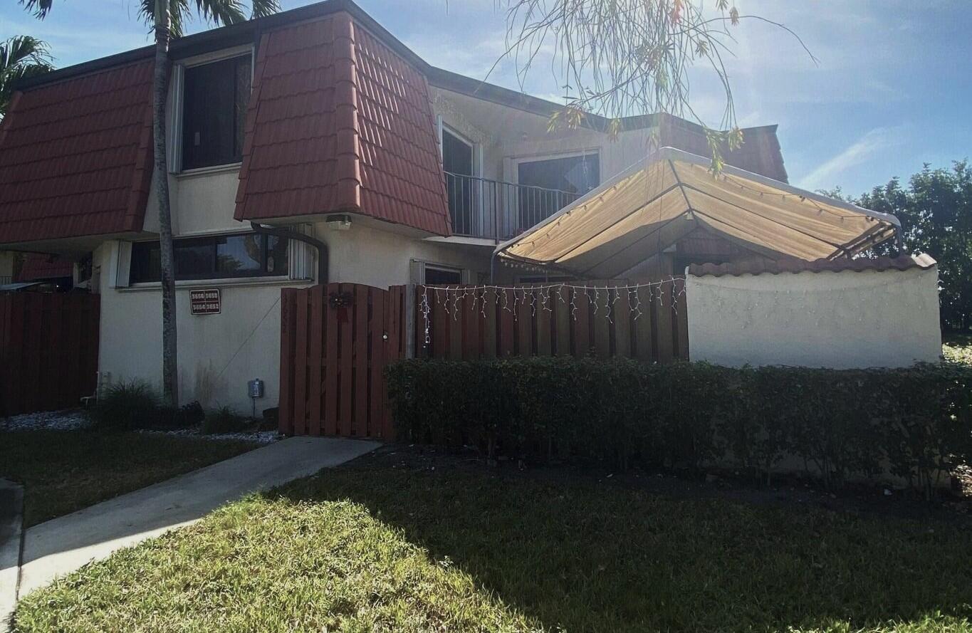 SOMERSET - Residential Lease