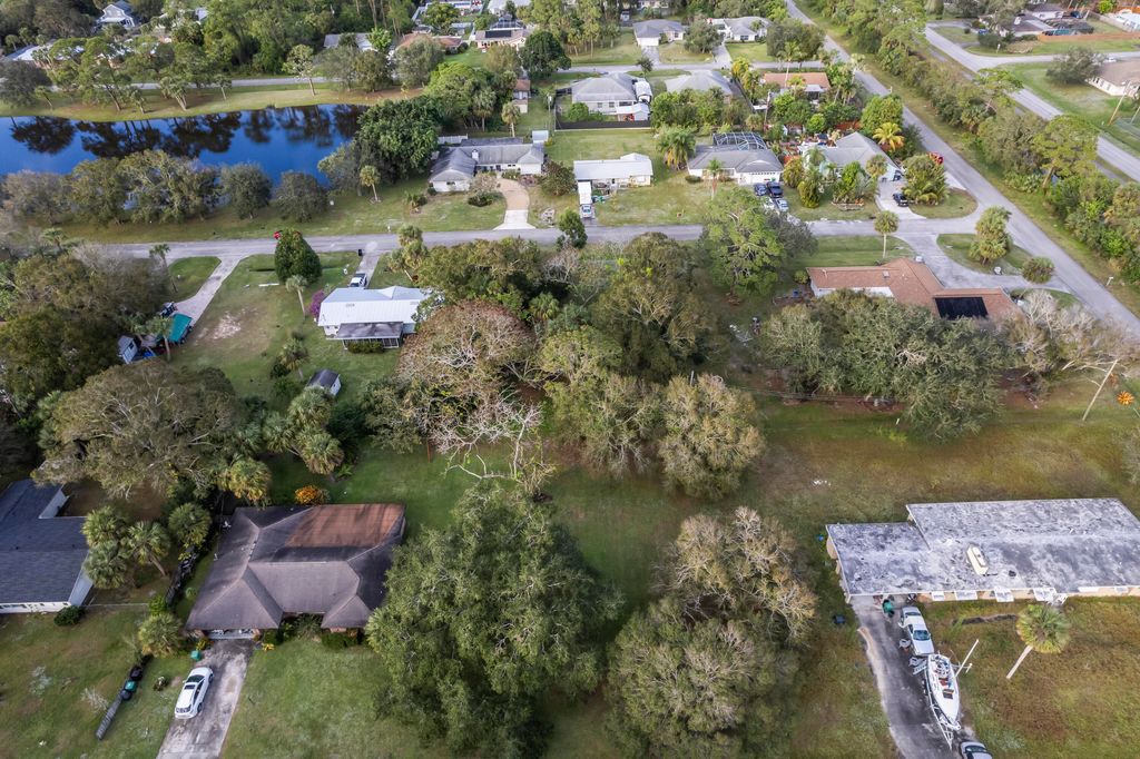 Photo of 0 Deer Park Avenue, Fort Pierce, FL 34950 (MLS # R11046707)