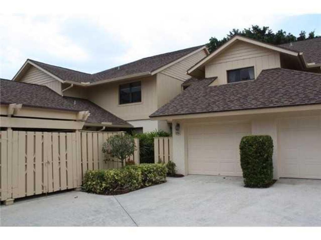 Photo of 17110 Waterbend Drive #219, Jupiter, FL 33477 (MLS # R10719282)