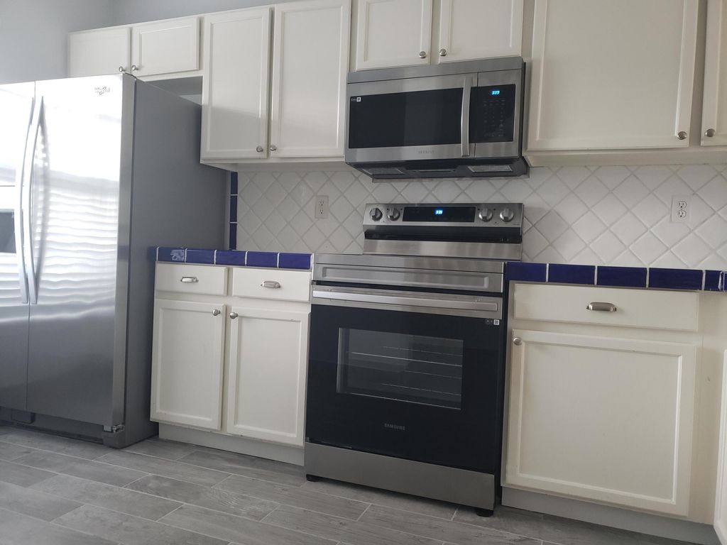 Photo of 6945 Stoney Creek Circle #6945, Lake Worth, FL 33467 (MLS # R10984424)