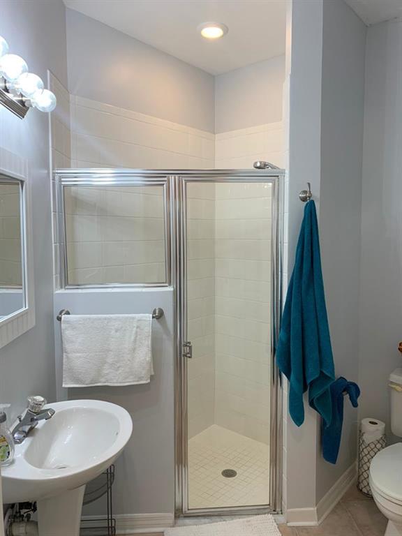 GOLF VILLAS II CONDOMINIU - Residential Lease