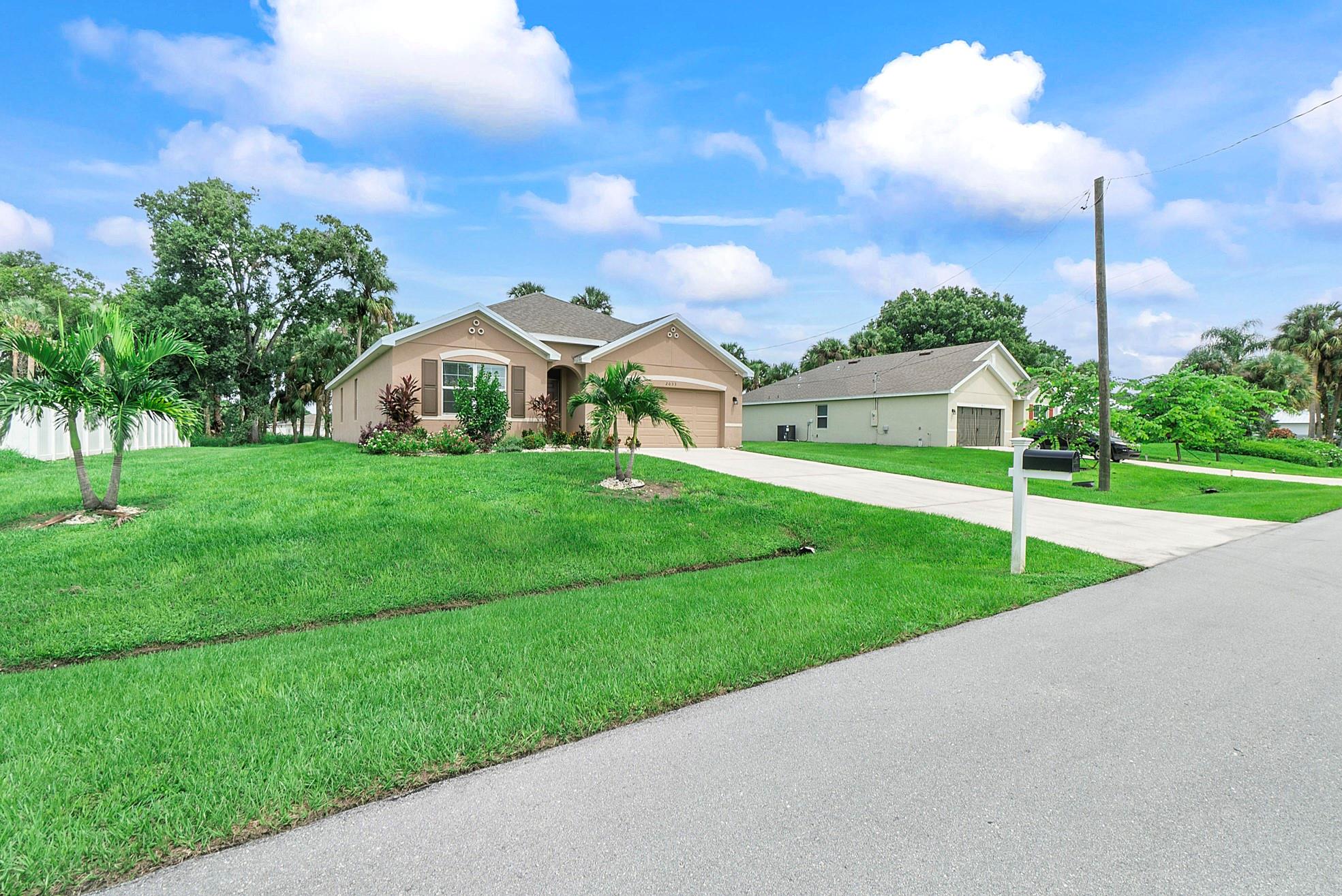 PORT ST LUCIE SECTION 11 - Residential Lease