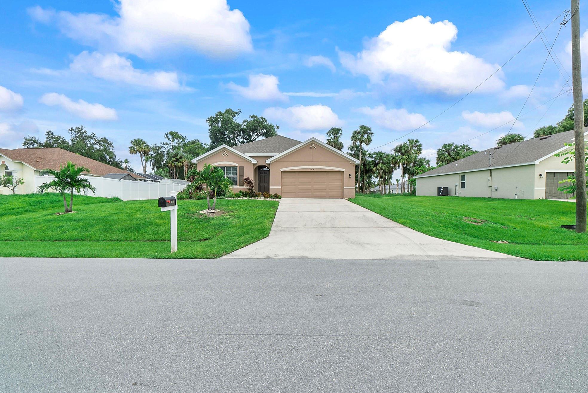 PORT ST LUCIE SECTION 11 - Residential Lease