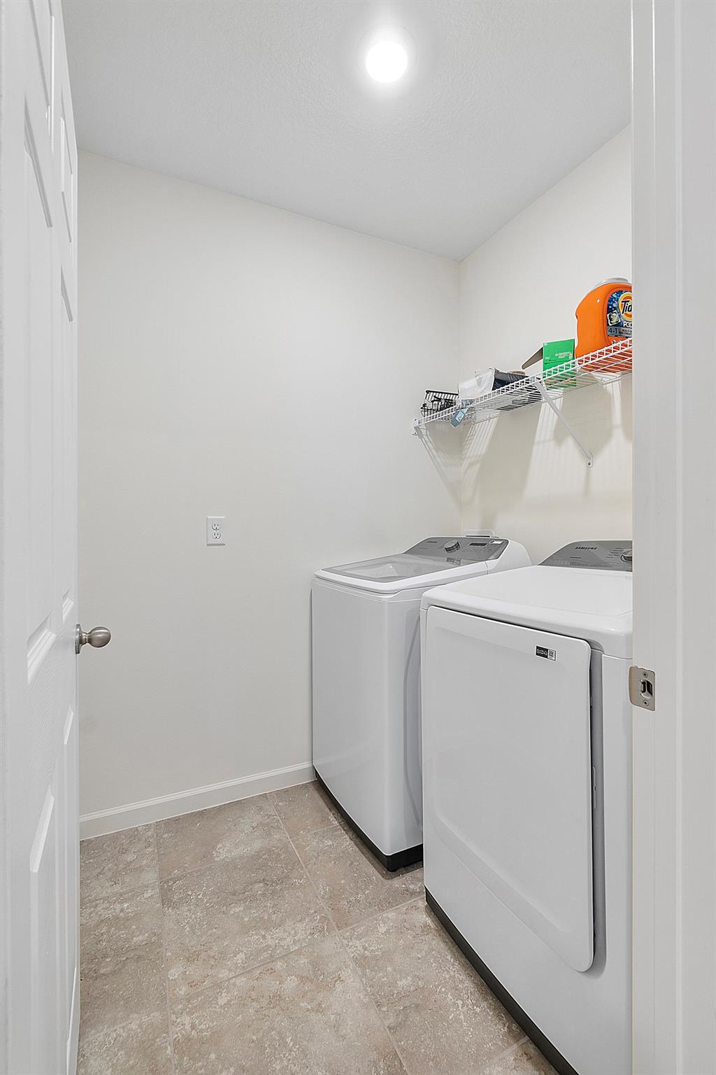 PORT ST LUCIE SECTION 11 - Residential Lease