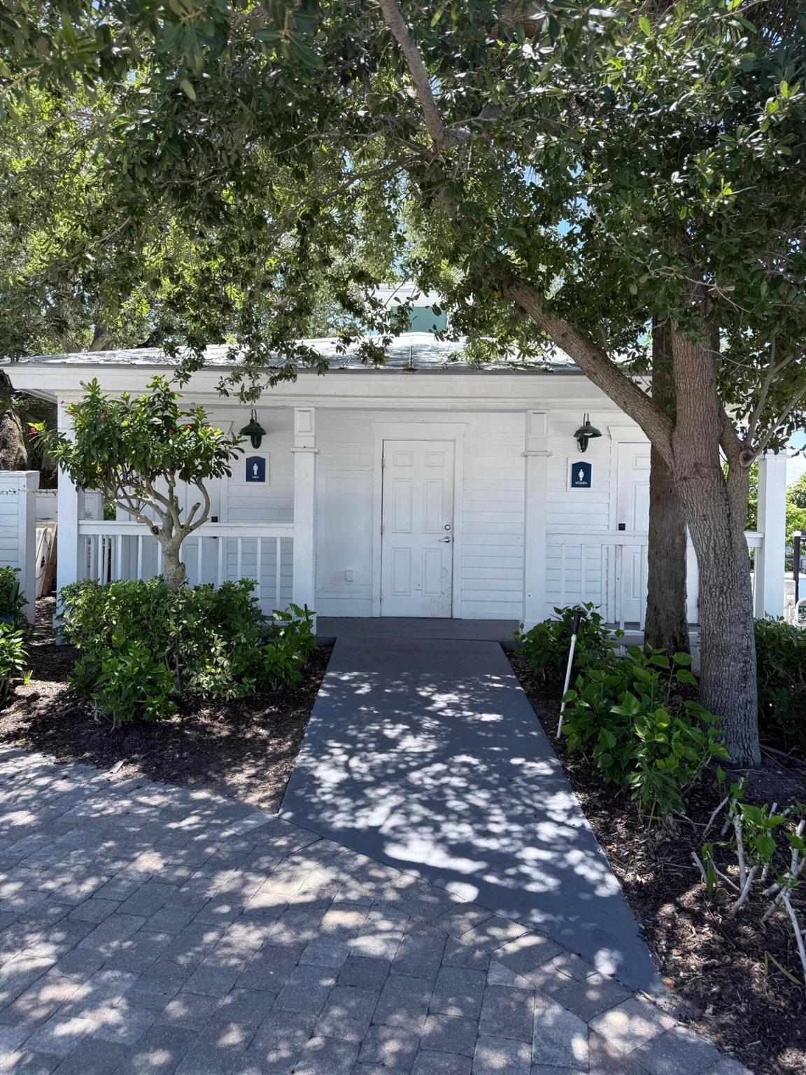 3238 Casseekey Island Road 25