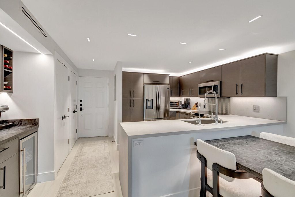 Photo of 6699 NW 2nd Avenue #313, Boca Raton, FL 33487 (MLS # R11162171)