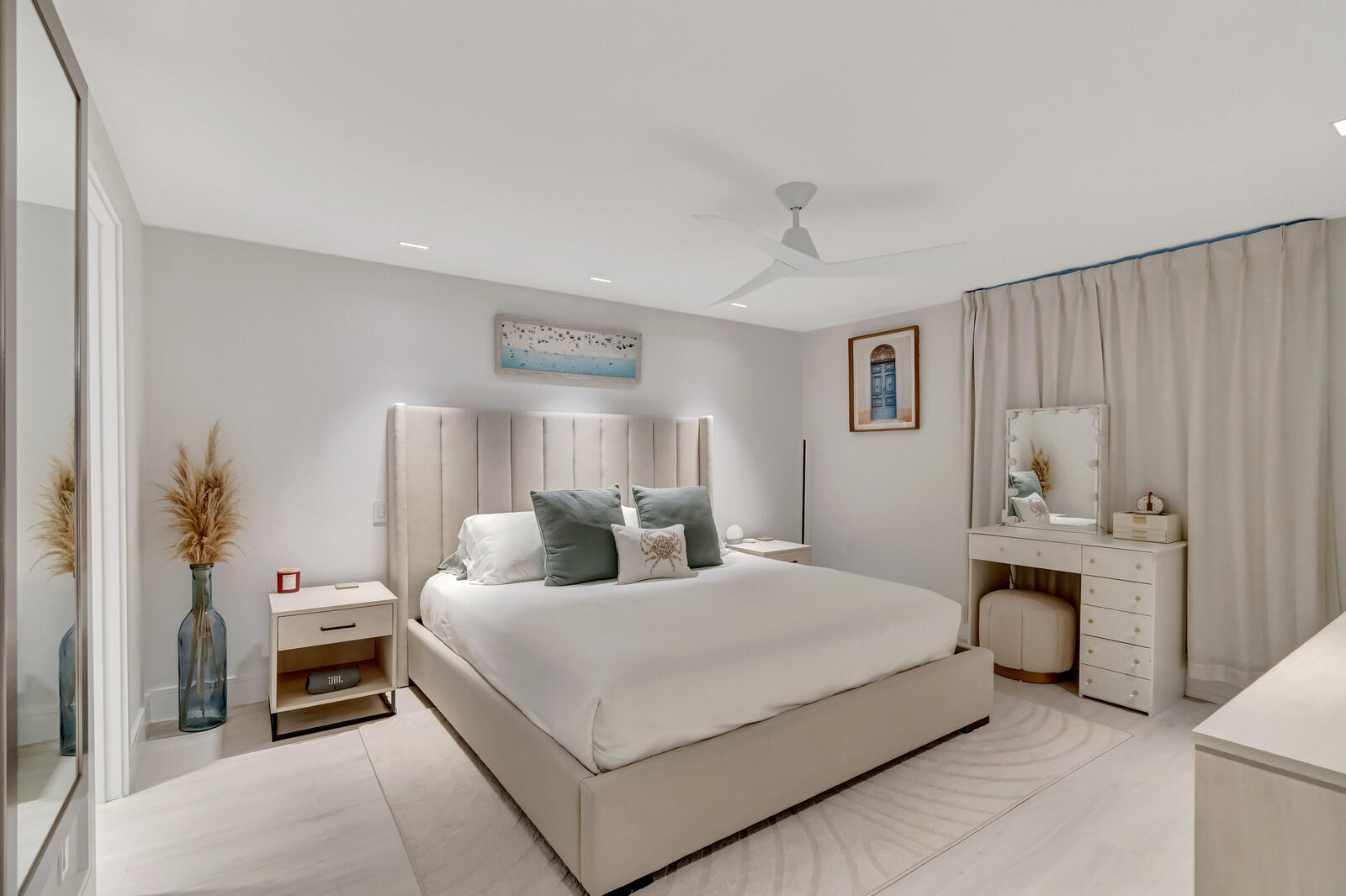 BOCA TEECA CONDO 6 - Residential