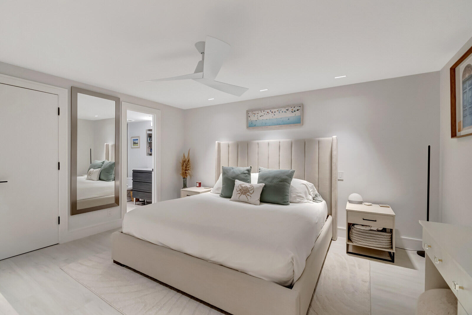 BOCA TEECA CONDO 6 - Residential