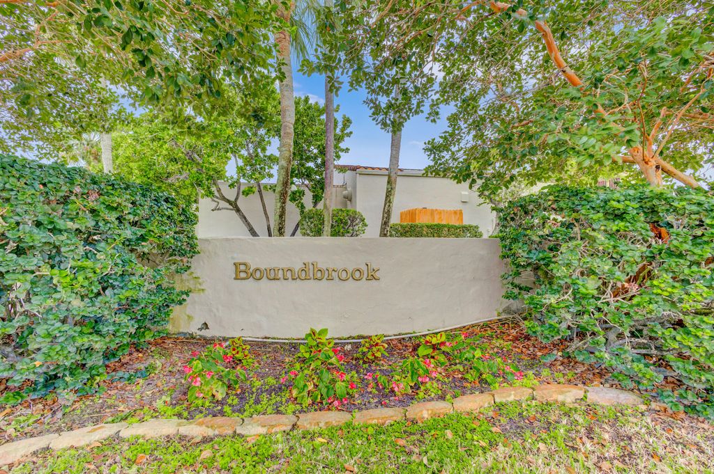 Photo of 2528 Boundbrook Drive S #102, Palm Springs, FL 33406 (MLS # R10954144)