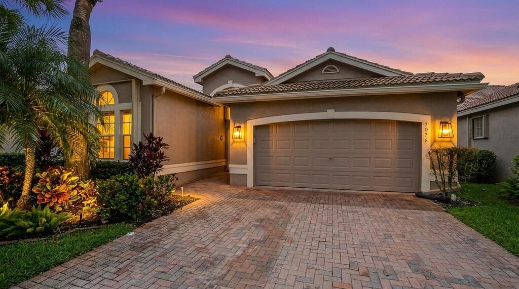 Photo of 7076 Avila Terrace Way, Delray Beach, FL 33446 (MLS # B26015546)