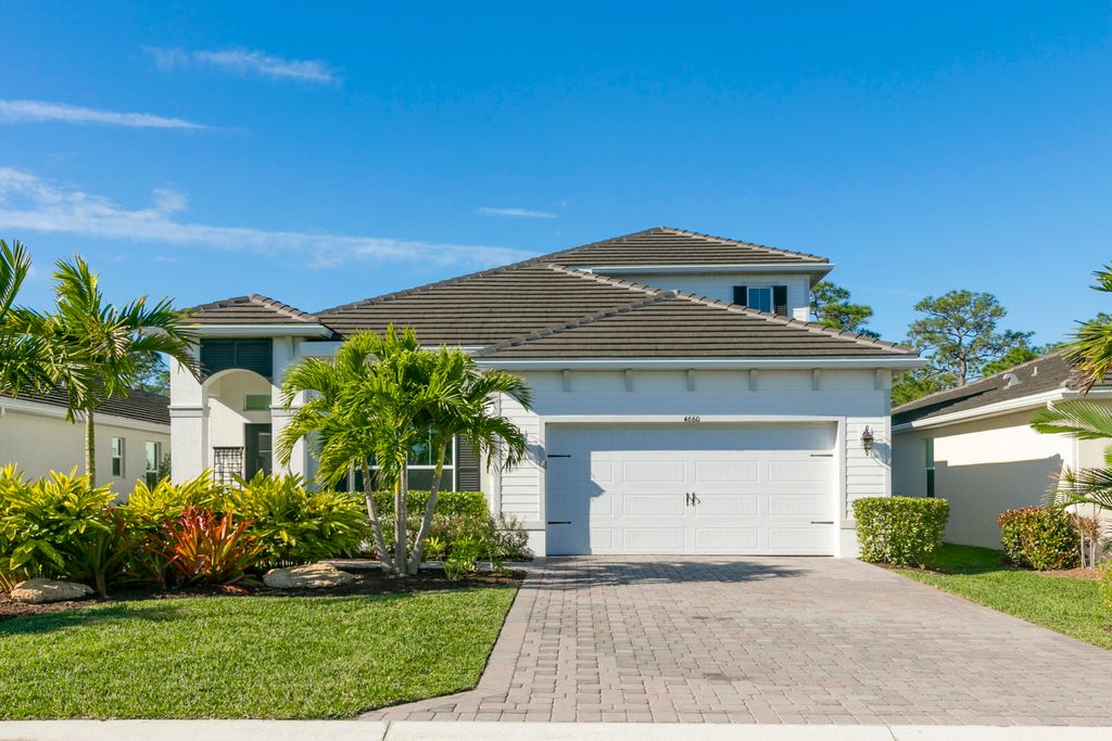 Photo of 4660 SW Ardsley Drive, Stuart, FL 34997 (MLS # R11117004)