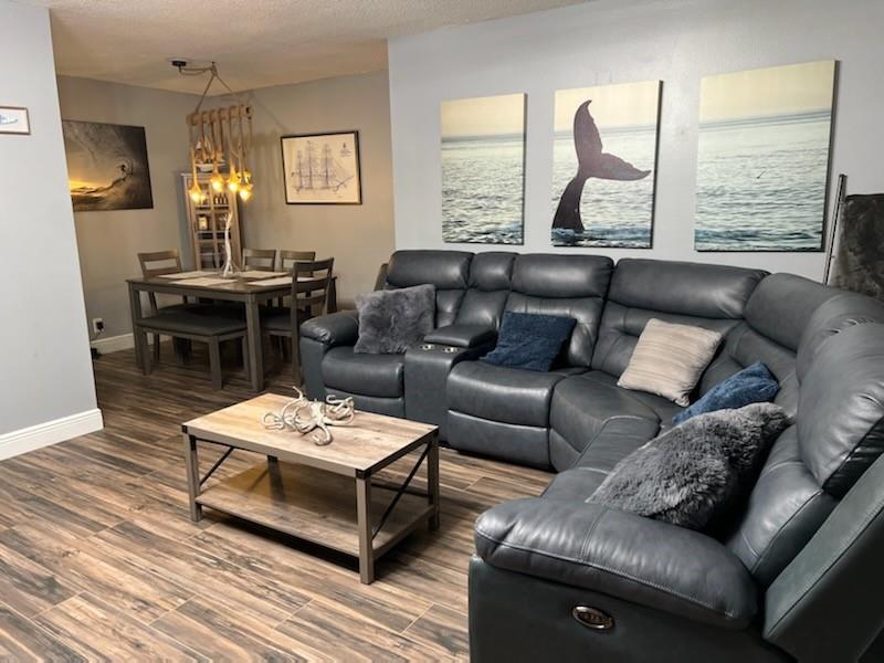 GOLDEN ISLE YACHT CLUB - Residential