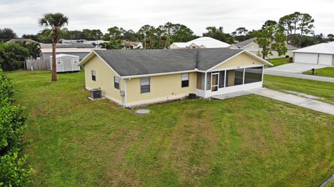 A home in Port St Lucie