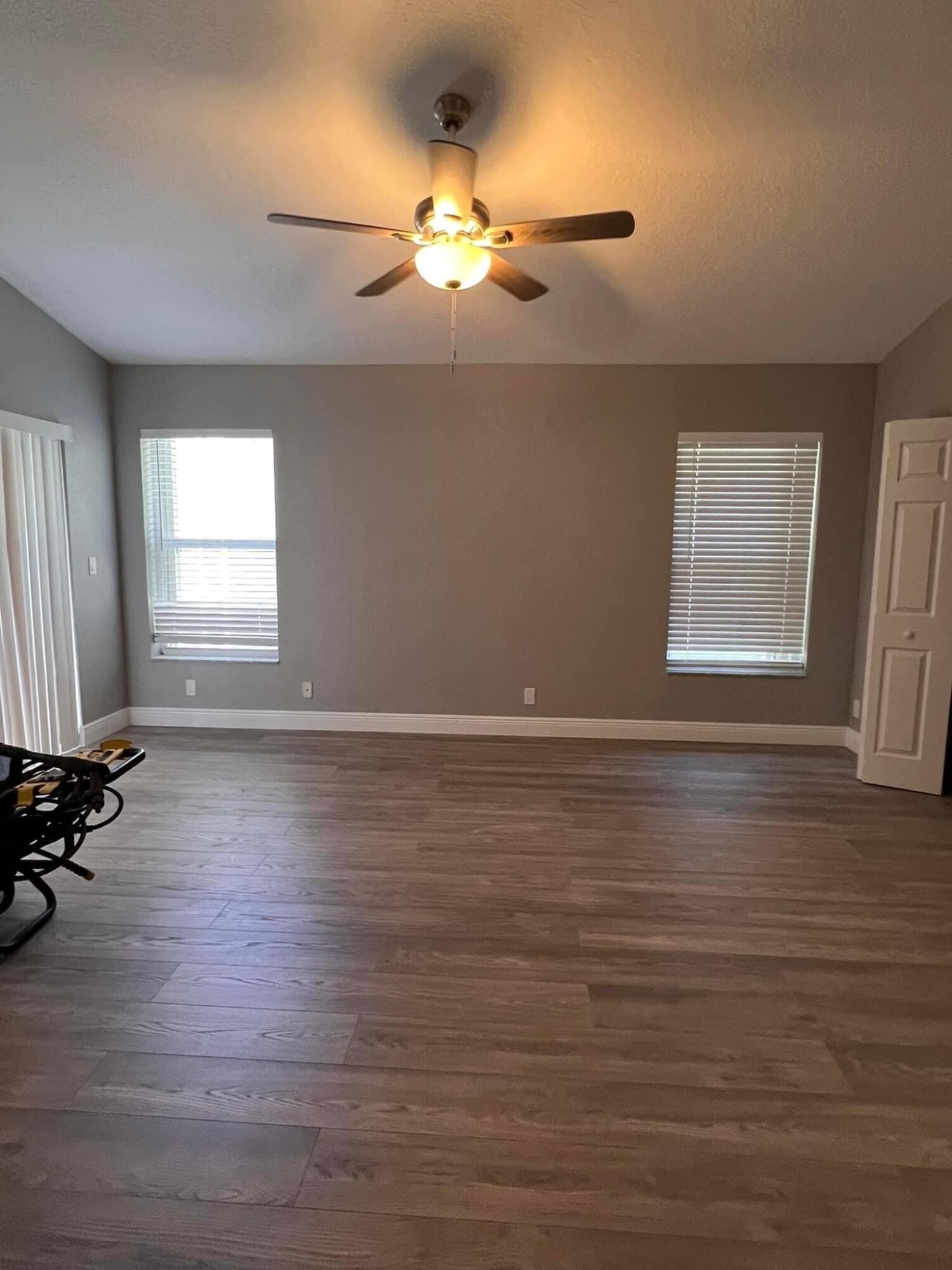 ROSSMOOR LAKES - Residential